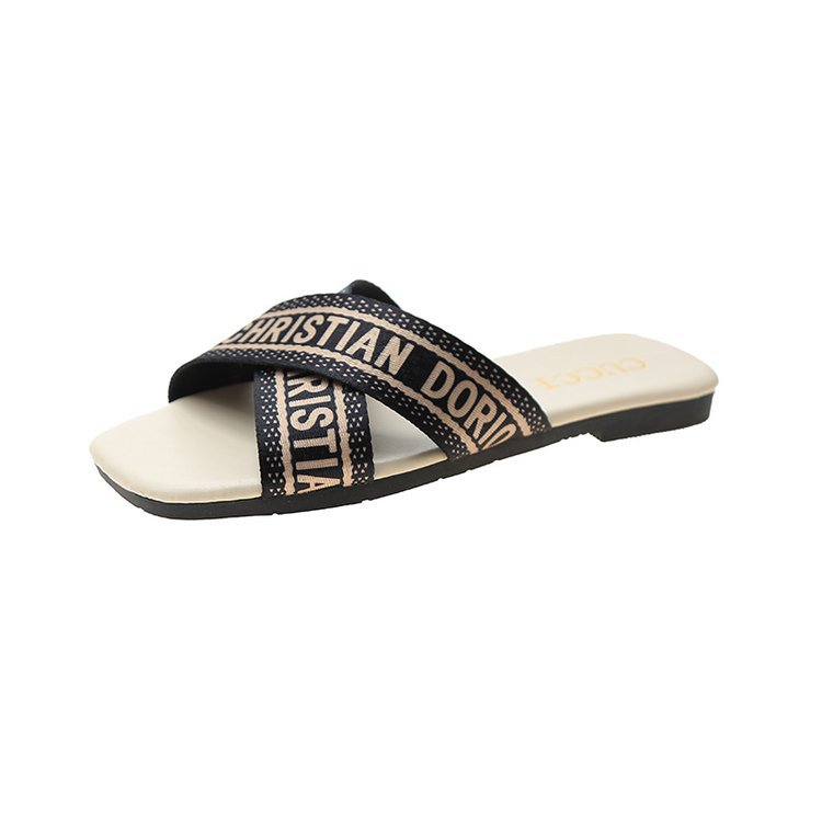 Ladies 2025 summer new foreign trade plus-size net red slippers outside Europe and the United States fashion casual everything a word flat slippers sh