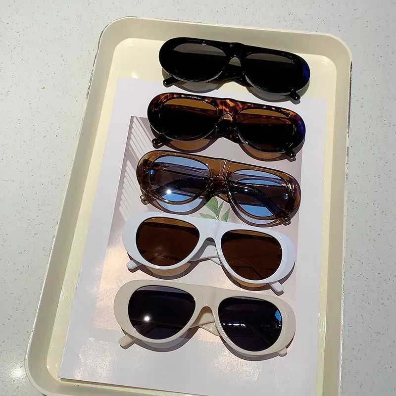 New in Luxury Brand Designer Big Frame Flat Top Sunglasses Women For Men Fashion Vintage Sun Glasses Punk Pilot Shades UV400C250411