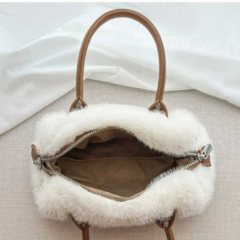 Fashionable Plush Crossbody Bag for Daily Commuting Versatile Single Shoulder Bag Korean Version Cute Handle BagT2511112
