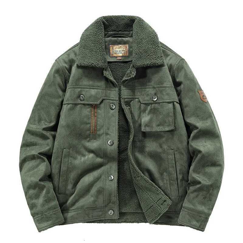 Fashion New Fashion Men Suede Casual Cargo Jackets Male Winter Fleece Warm Parkas Down Jackets Quality Man Multi-pocket Tooling Coats 5X Y251111