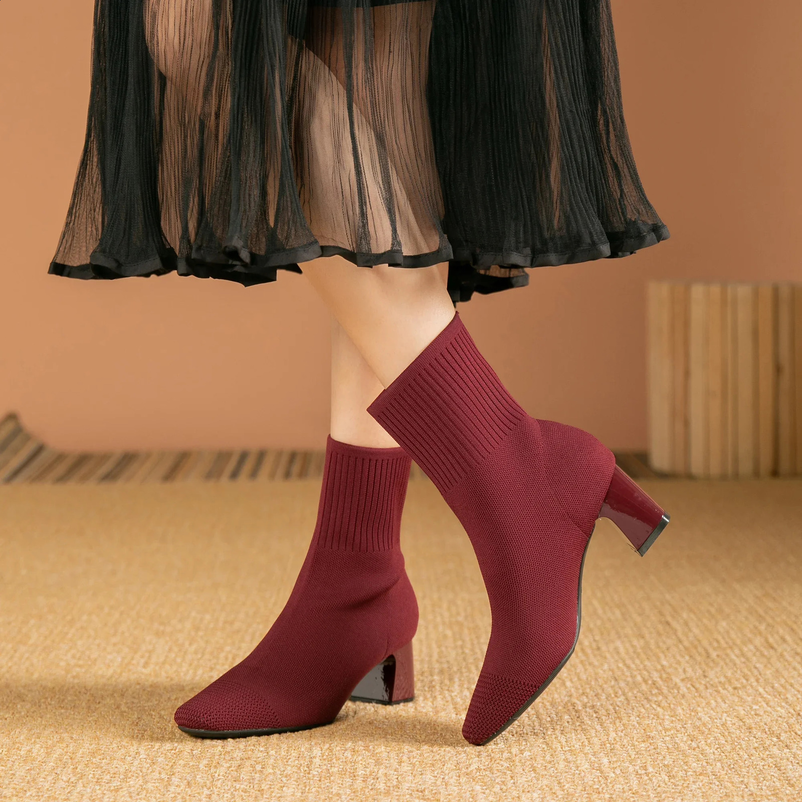 Womens boots large fashionable knitted non slip rubber sole boots heel height 5cm 250411