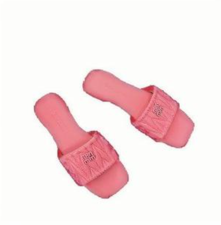 Women's new summer slippers 2025 wear stylish flat French pleated casual beach flip-flops fairy style flip-flops