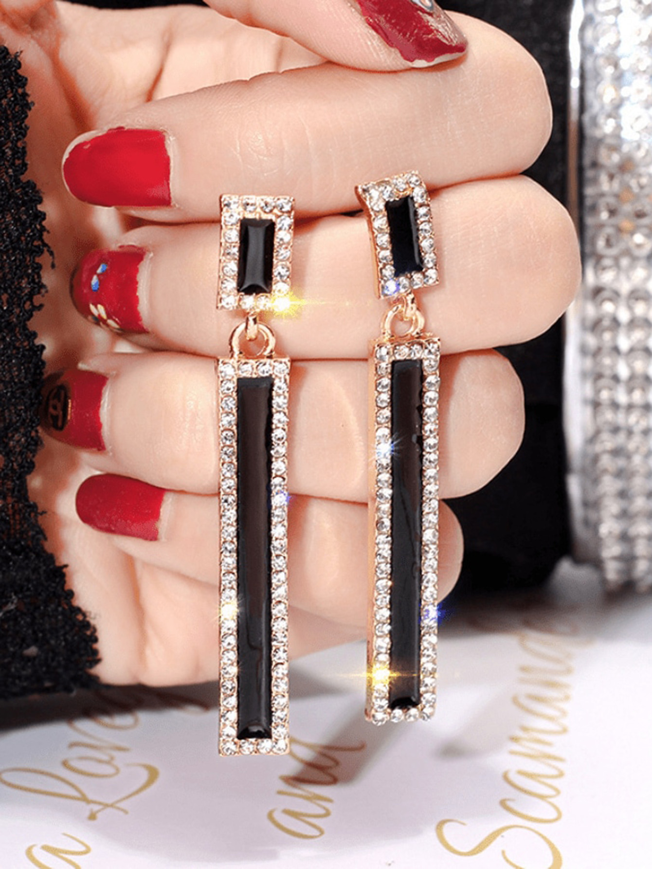 Ladies' earrings black diamond square earrings