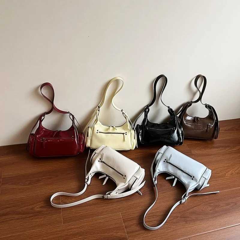 Luxury Brand High-End Leather Womens Shoulder Bag Popular Classic Elegant Edge Trendy Casual Daily Commuter BagW251111