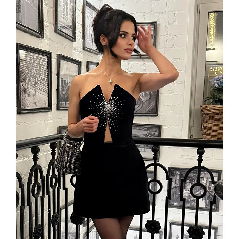 Elegant deep V-neck mini dress with fireworks pattern hollow jacket sexy backless dress womens spring party club dress 250408