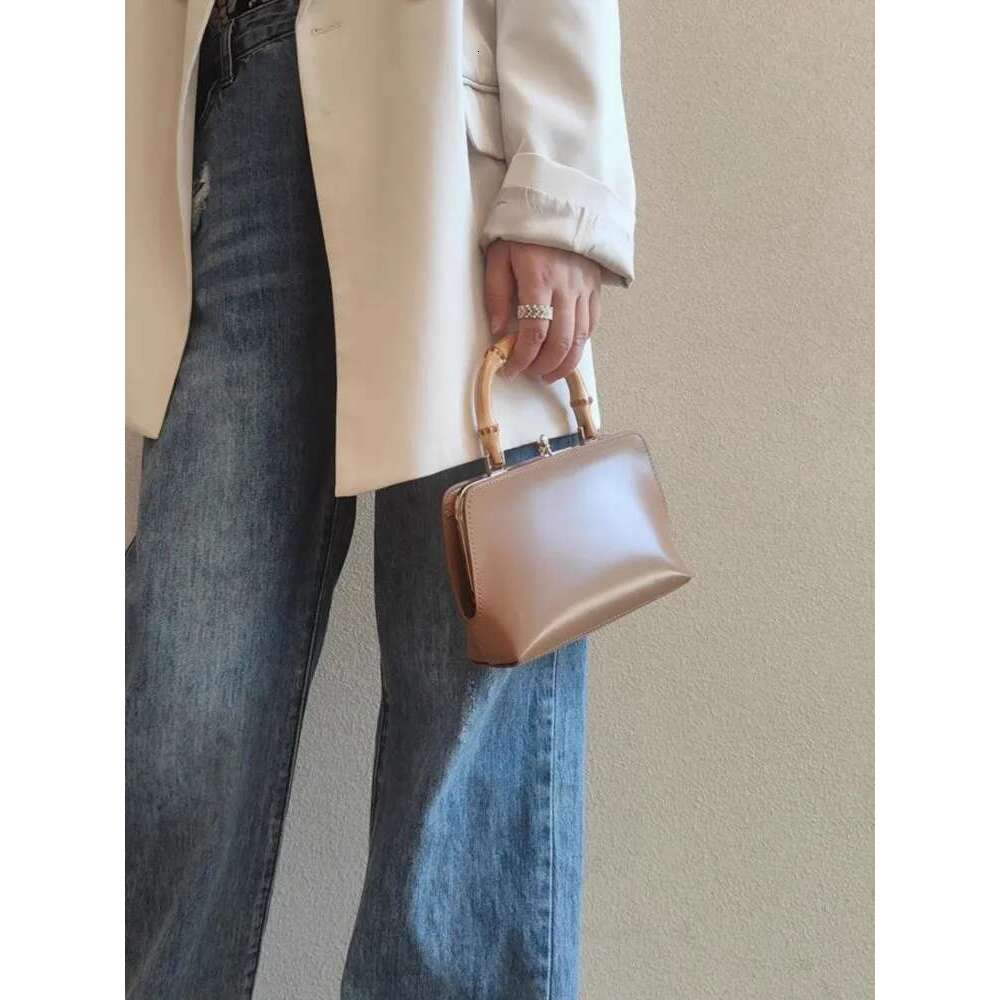 Women Designer Fashion Bamboo Bag Split Leather Tote Handbag New Ladies Casual Single Shoulder Solid Color Crossbody Bags