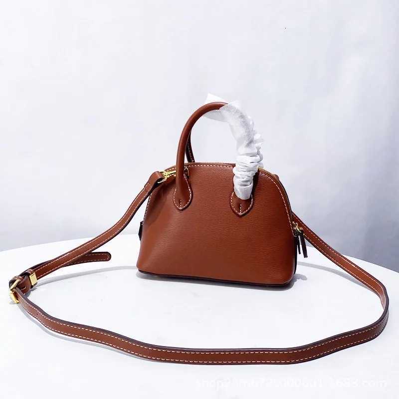 Mini Ladies Shell Bag with Top Handle Classic Design for Handheld Single Shoulder and Crossbody UseT2511112