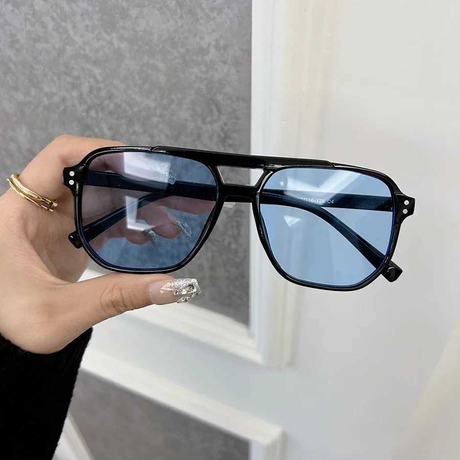 Brand Square Sunglasses Women Men Fashion Classic Sun Glasses Female Male Designer Mirror Outdoors Travel Shades Oculos De Sol Z250411