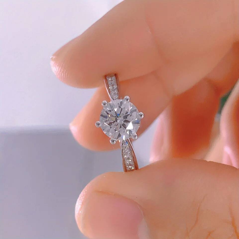 2 Carat Dazzling Moissanite Ring S925 Silver - Perfect for Christmas and Anniversary Gifts Suitable for Casual Style Ages 15