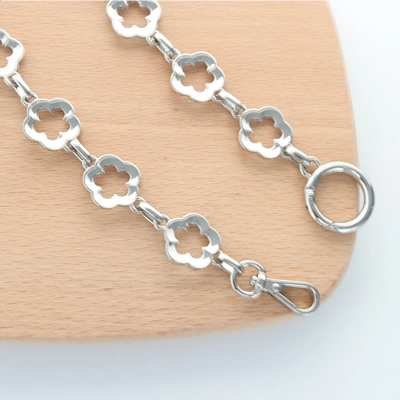 Ins Flower Chain Decorative Bag Hanging Chain Metal Shoulder Bag Hand Strap Metal Chain Silver Chain 250411
