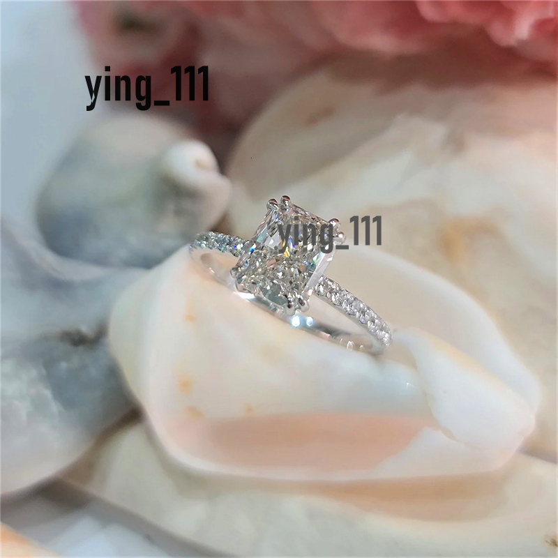Jewelry 2CT E VS1 Radiant Cut IGI Certified 2 Carats Elongated Radiant Diamond Engagement Ring CVD Lab Grown Diamond Ring For Women