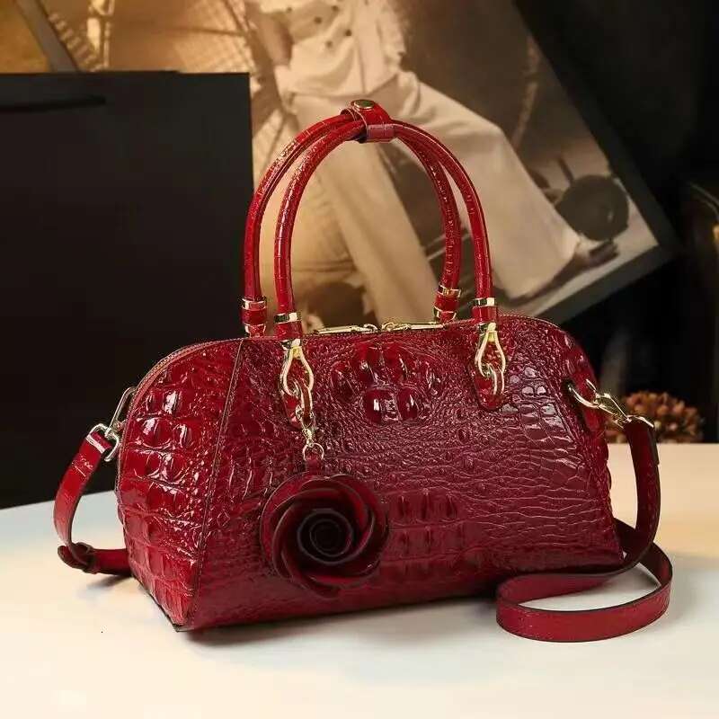 Genuine Leather Crocodile Pattern Women's Handbags Large Capacity Lady Shoulder Messenger Bag Mom Banquet Pillow Bags Fashion