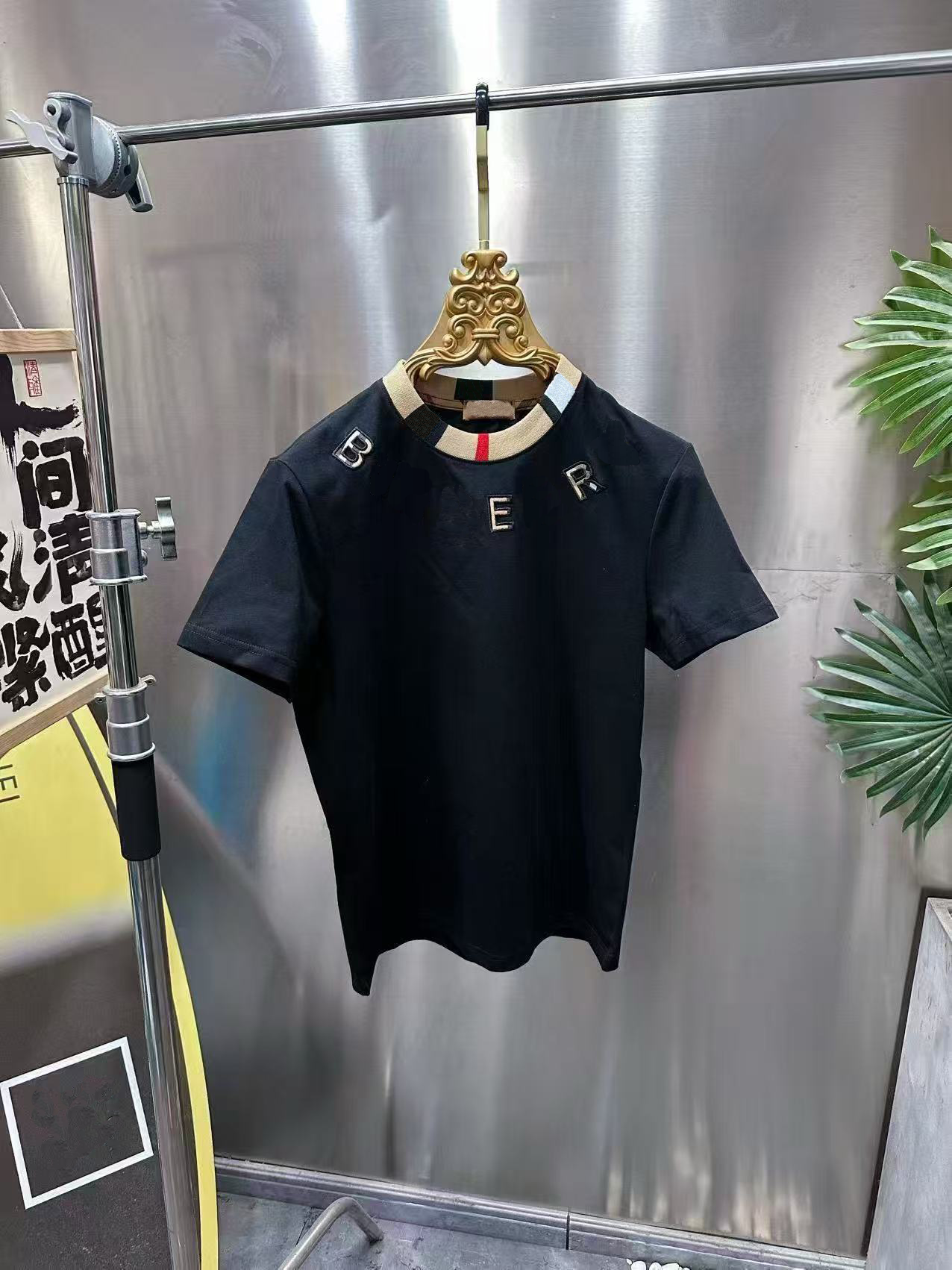 Mens T-shirt Designer T-shirt Luxury flocked Letter T-shirt T-shirt Classic Fashion Green women's short-sleeved casual cotton short-sleeved T-shirt top Men's Tees & Polos#66