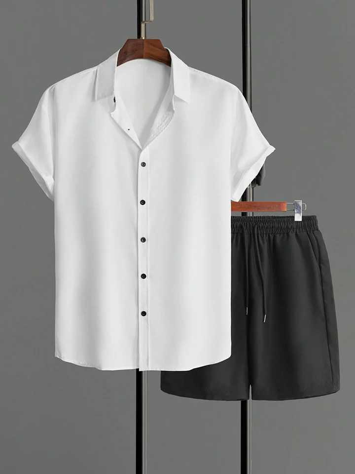 2024 New Solid Color Mens Short Sleeve and Sports Shorts Set Summer Mens Casual Shirt Simple Mens Beach PantsXJ250412