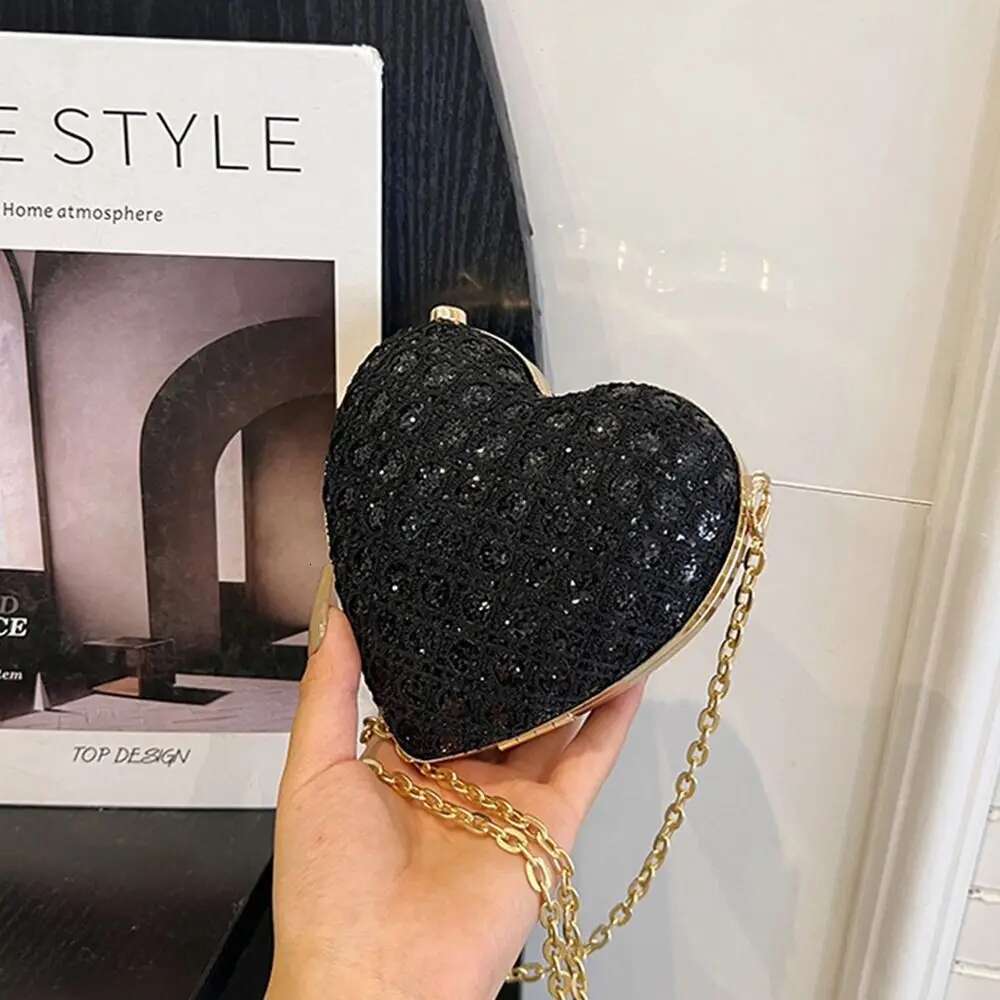 Heart-shaped Evening Bag Gold Bright Silk Rhie Decorative Banquet Clutch Chain Shoulder Bags Wedding Party