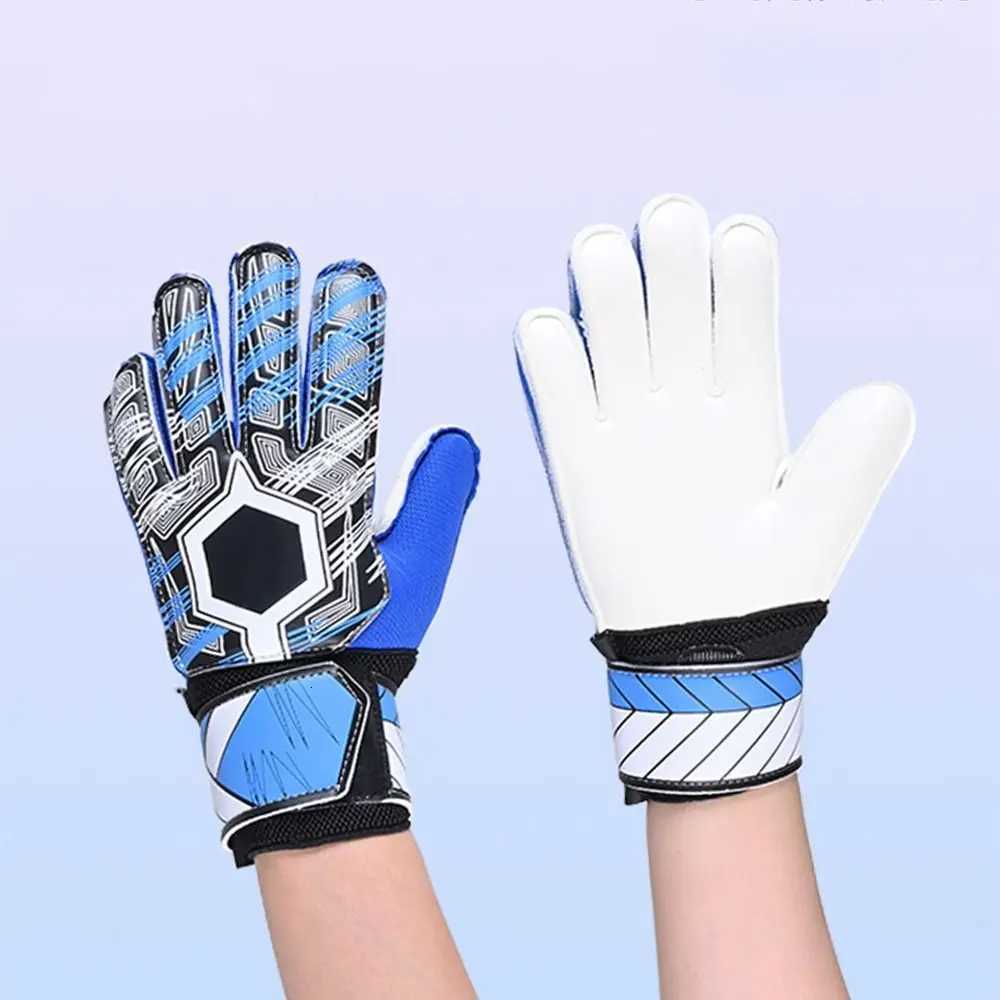 Finger Protection Goalkeeper Gloves Non-Slip Wear-Resistant Latex Soccer Gloves Durable Handguard Football Goalkeeper GlovesW251112