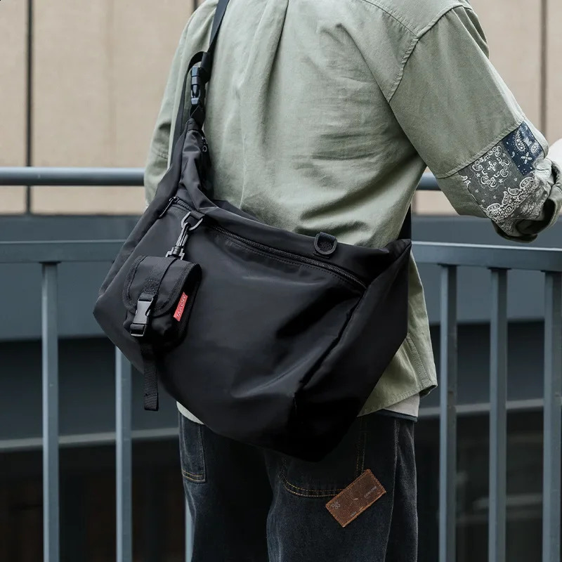 Korean cross body bag mens shoulder bag multifunctional bag casual messenger bag fashion mini bag 250411