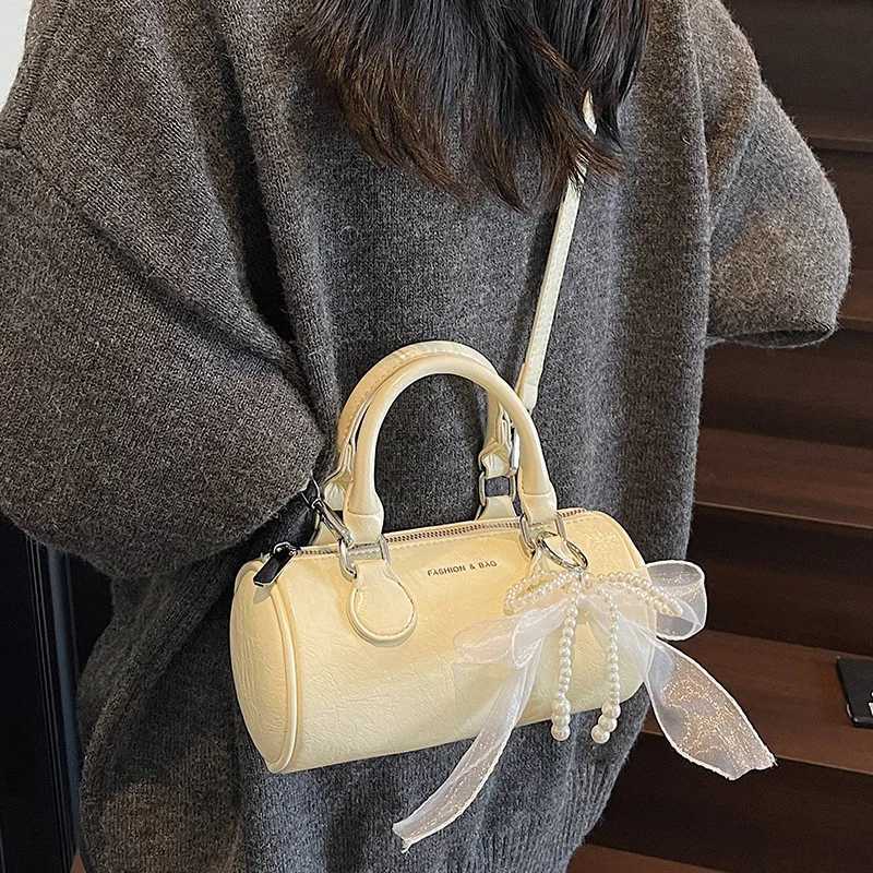 Luxury Pillow Handheld Bag Women Unique Vintage Design Casual Shoulder Crossbody Boston Purse Weekend Getaway High QualityW251111