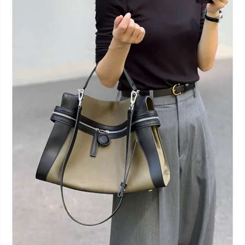 2024 New Fashion And Retro Color Tote Commuter Bag Large-Capacity Casual One-Shouldered Hand-Held Oblique Cross Briefcase