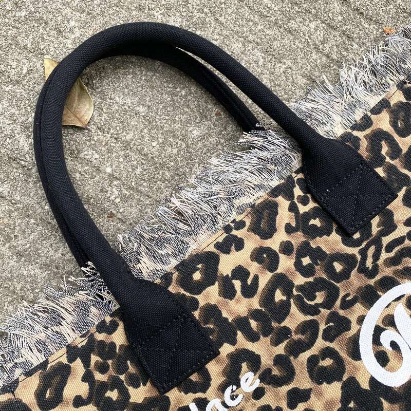 Casual Canvas Leopard Print Tote Bags For Women Designer Handbag Purses 2025 New In Tassel Letter Underarm Cloth Shoulder