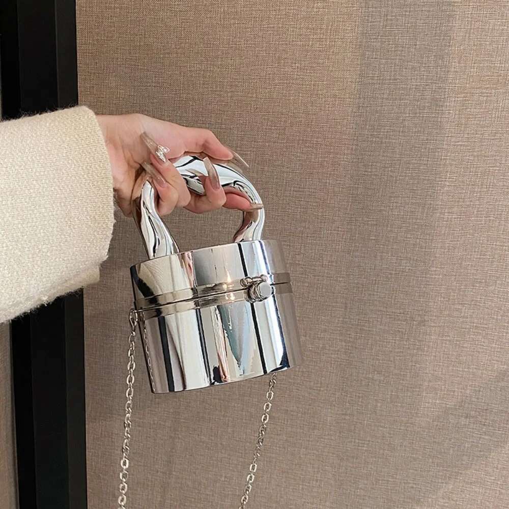 Gold Box Handbag Fashion Shiny Bag Party Evening High Quality Clutch Hand Bags For Women Metal Chain Messenger Purse 2025