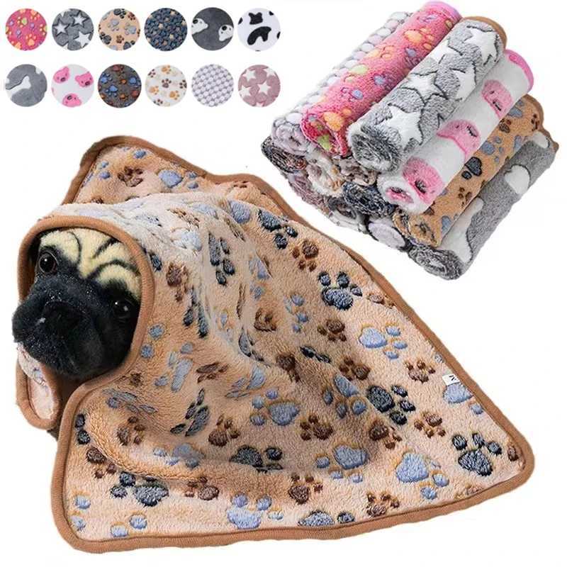 Soft and fluffy coral fleece pet sleeping blanket dog blanket warm and breathable cat cover blanket comfortable dog bed sheet X250412