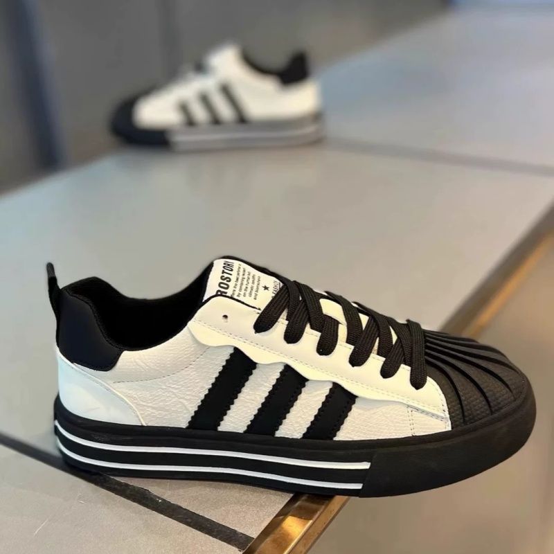designer shoes new Men's shoes autumn and winter trendy sports shoes fashionable and versatile soft sole height increasing casual skateboard shoe