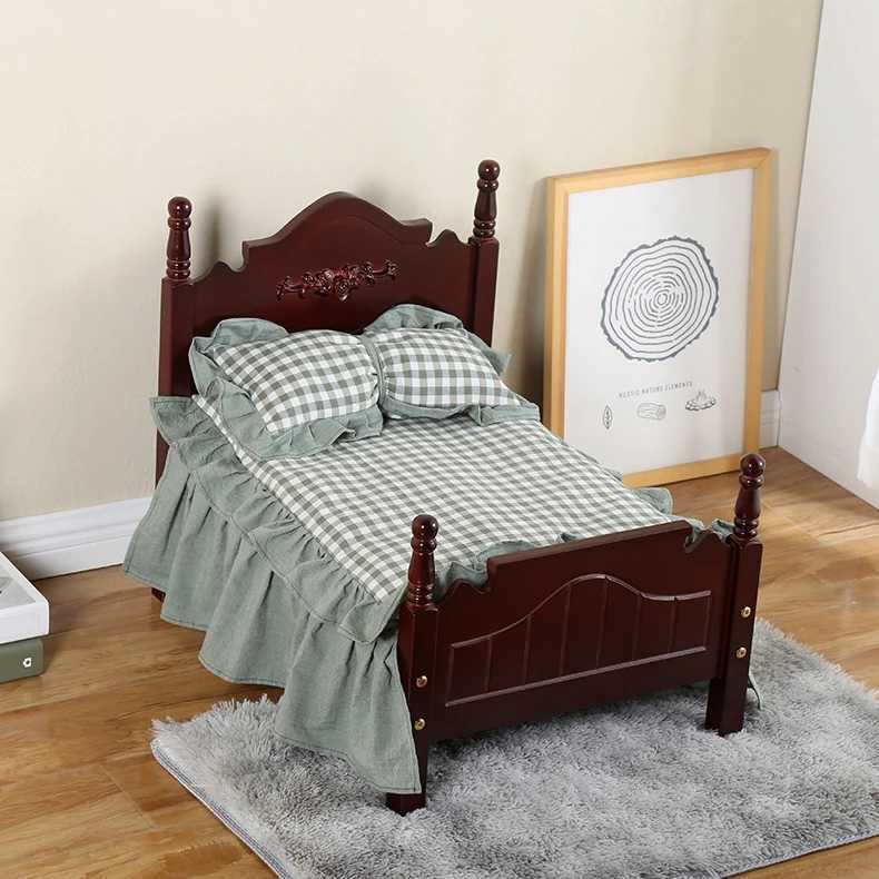 Four Seasons Pet Solid Wood Bed X250412