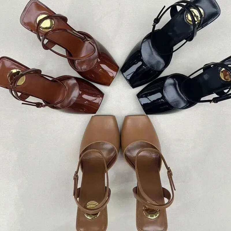 2025 Early Spring New Fish Mouth High Heels with One Piece Buckle and Open Toe Thin Heel Fashion Banquet Women's Sandals