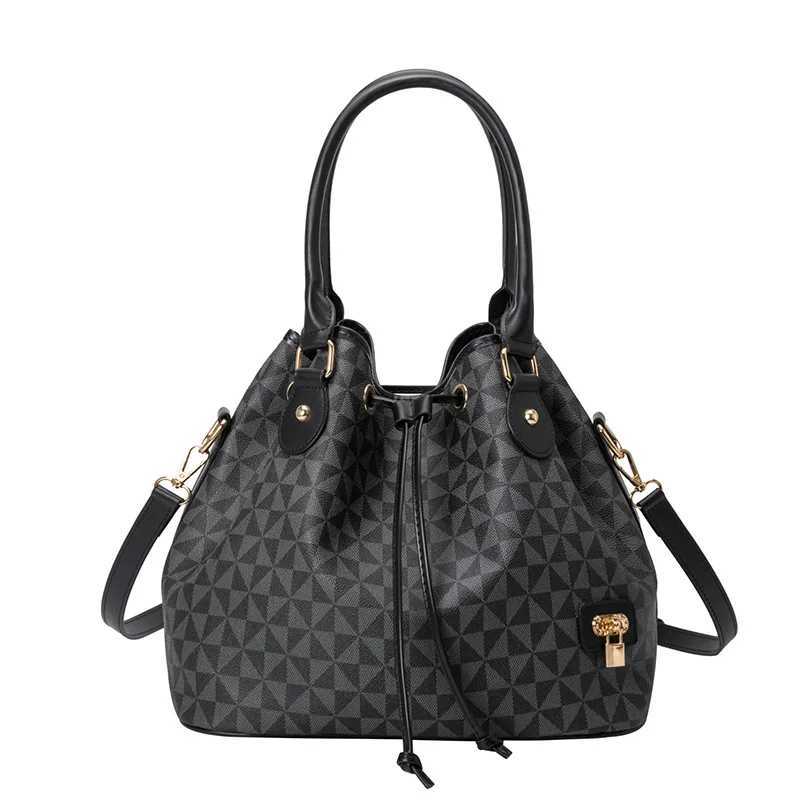 New Fi Womens Bucket Bag Trend Brand Printed Shoulder Bag Large Capacity Elegant Cross Body Bag Designer Luxury HandbagXJ250412