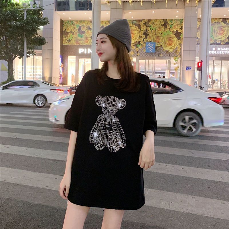 Designer 2025 Women's Heavy Industry Popular Diamond Bear Short Sleeve T-shirt Fashion Summer Black Loose Design High End Women's Top Street