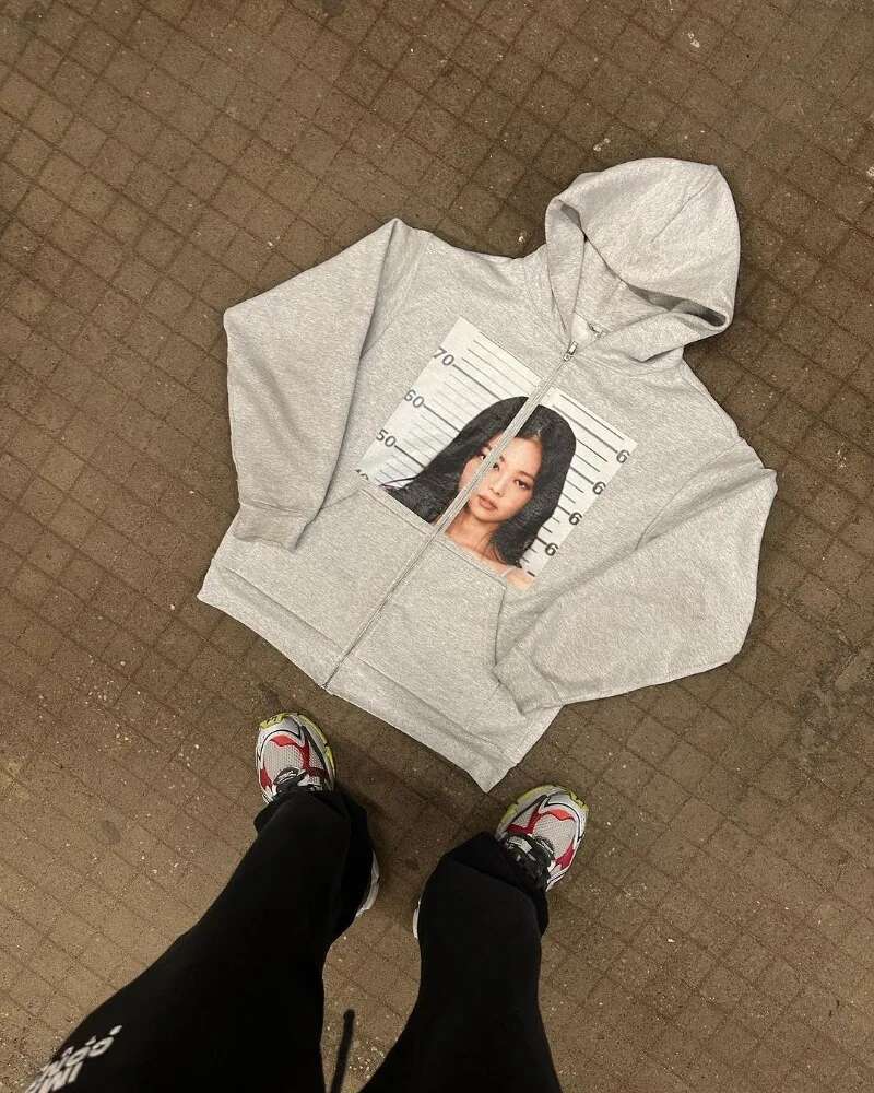 Y2k Summer Retro Nostalgic Casual Zipper Hoodie Men Haruku High Street Fashion Brand Portrait Print Oversized Sweatshirt Women
