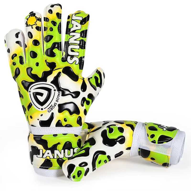 New style childrens finger protection football gloves professional childrens leopard football goalkeeperXJ250412