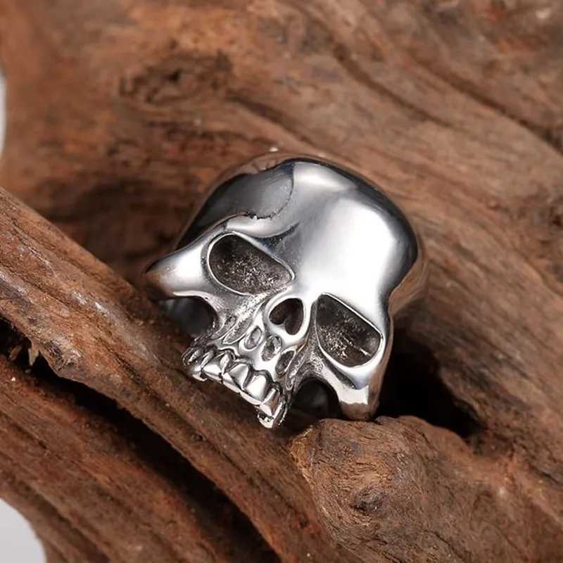 Stainless steel mens cool skull solid ring punk new alloy metalXJ250412