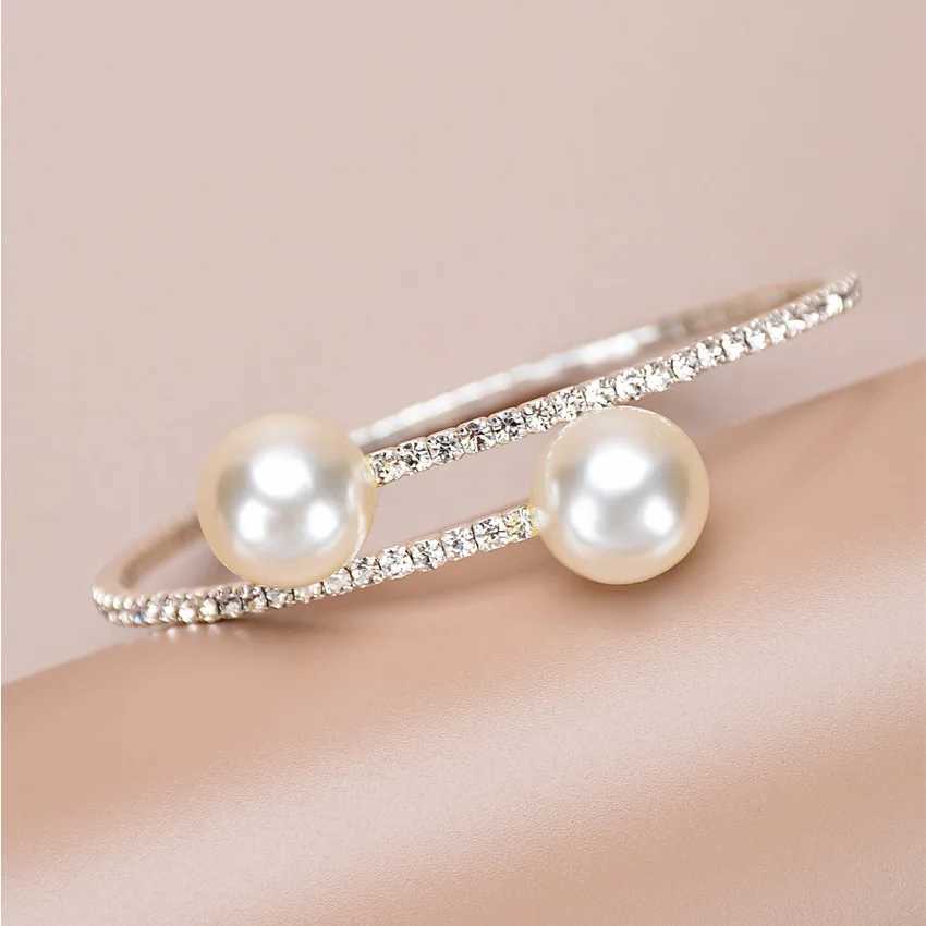 Korean Fashion Imitation Pearl Jewelry Metal Single Layer Hand Decoration Micro Prong Chain Shiny Full Drill Opening BraceletC250411