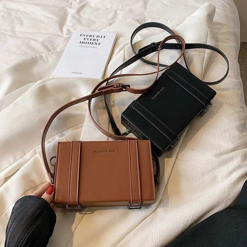 Simple Mens Small Shoulder Bag Unisex Phone Bags Streetwear Personality Box bag for Men Suitcase Shape Crossbody bags bolso T2511112