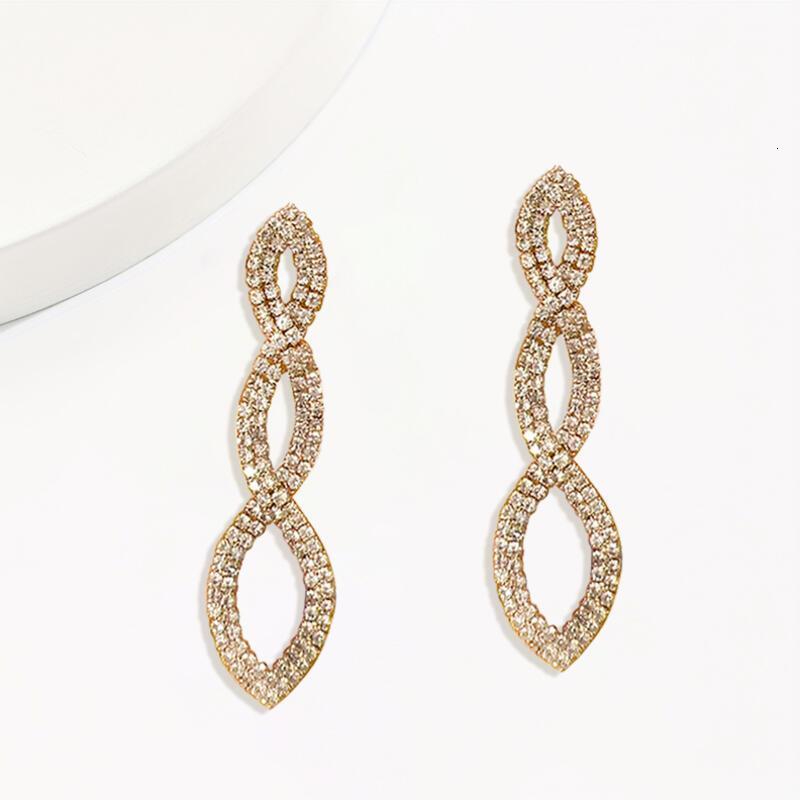 Elevate Your Style: Stunning Crystal Encrusted Drop Earrings