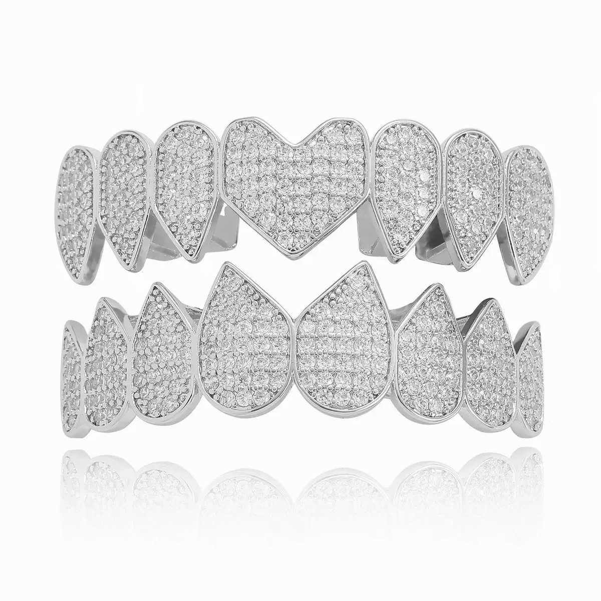 Hiphop Rock Iced Out 5A Zircon Heart Shaped Grillz Suitable for Women Top and Bottom Cubic Zirconia Grill Set Dental Jewelry Wholesale W250412