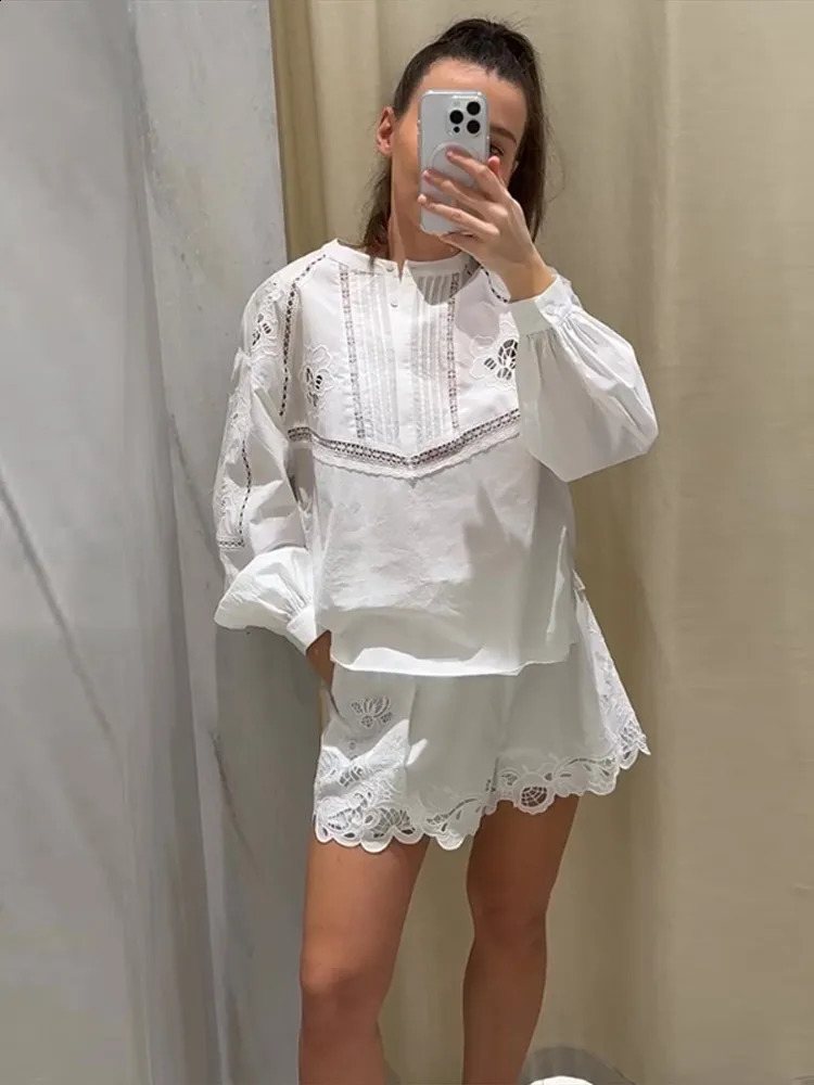 Chic Women Long Sleeve Embroidery Top Lacework Loose Shorts Suit Elegant Hollow Out Shorts Set 2025 Summer Lady 2 Pcs Outfit 250411