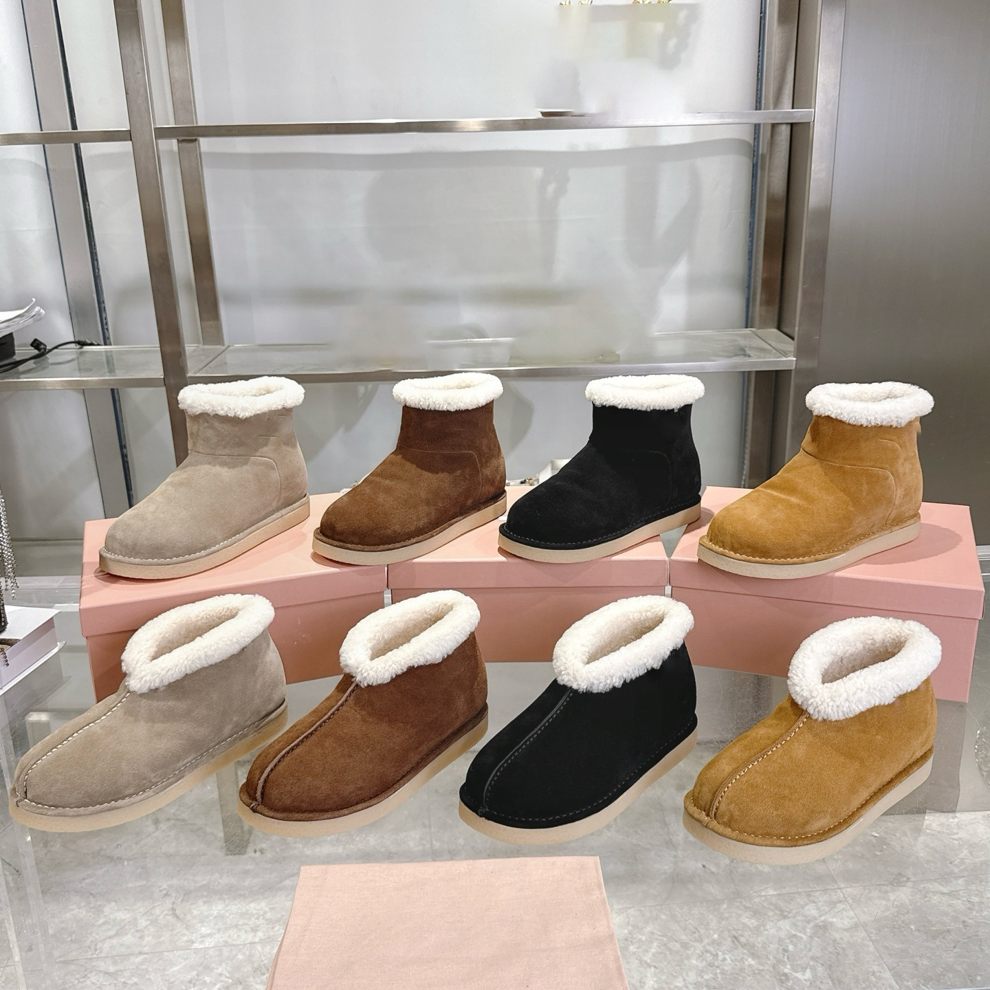 Chic Sheepskin Upper Ladies' Footwear: Cozy Wool-Lined Toe-Kickers Perfect For Fall/Winter