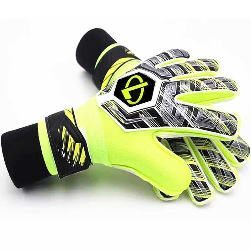 Football goalkeeper gloves for adult matches primary school childrens professional anti slip latex goalkeeper glovesXJ250412