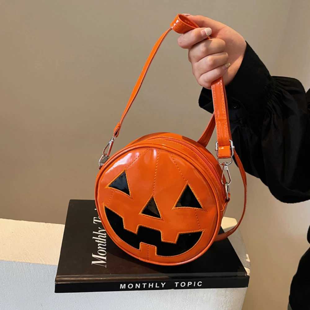 Women Halloween Pumpkin Crossbody Bag Round PU Leather Adjustable Strap Satchel Bag Funny Purse Creative Devil Shoulder BagT2511112