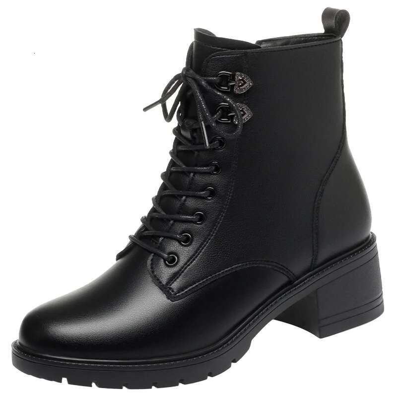 2025 New Women's British Short Cotton Trendy Flat Warm Thick Heel Wool Designer Fashion Leather Boots