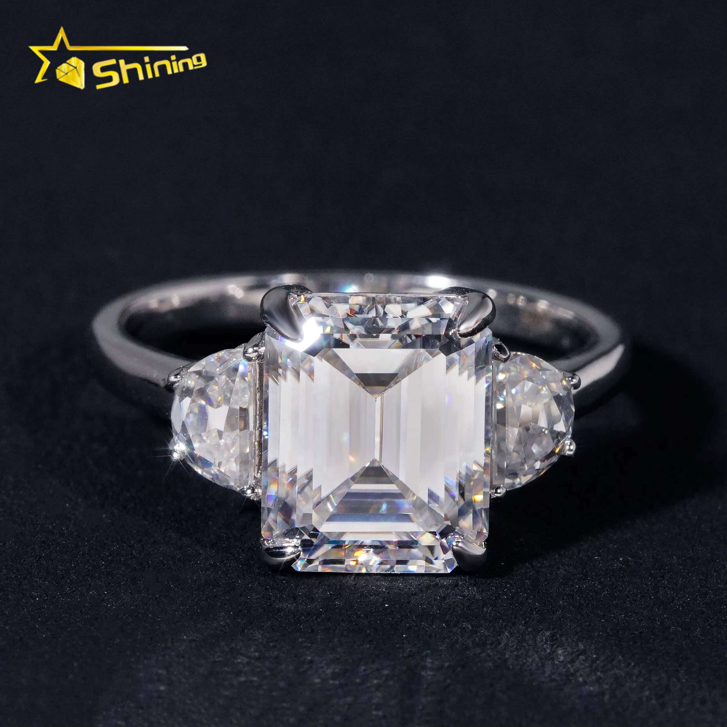 Factory Price Luxury Rectangle Cut Diamond Ring 925 Sterling Silver 2.5ct VVS Moissanite Engagement Wedding Band Rings for Women