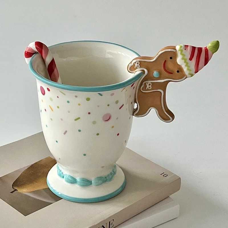 Christmas Cute Three-Dimensional Gingerbread Man Ceramic Mug With Spoon Creative Christmas Water Cup Gift Niche Breakfast Coffee Cup Y251112