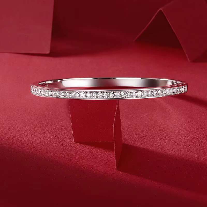 Wholesale Custom Women Fine Fashion Jewelry 925 Sterling Silver Moissanite Bangle Bracelet for Girl Valentines Day Jewelry Gift