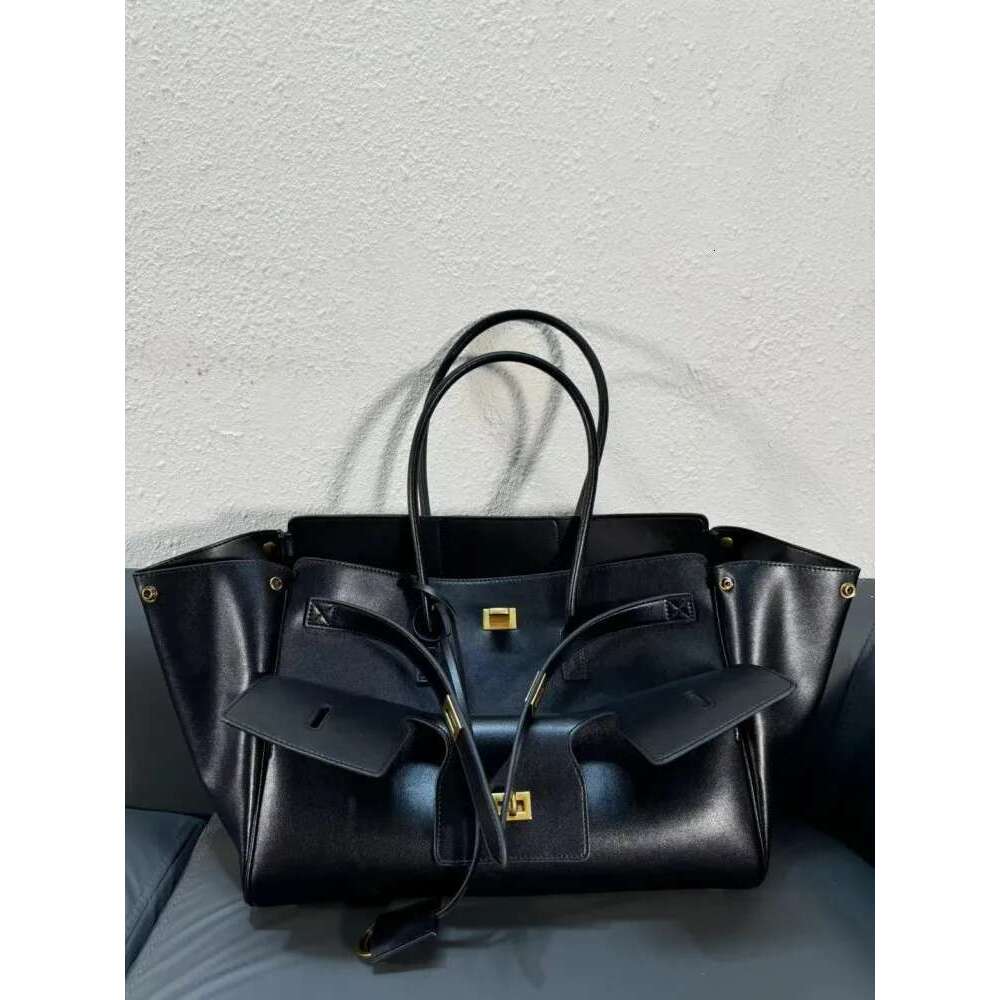 Autumn Fashion Women Split Leather Motorcycle Large Capacity Punk Style Underarm Shoulder Bag Satchels Casual Totes Handbag