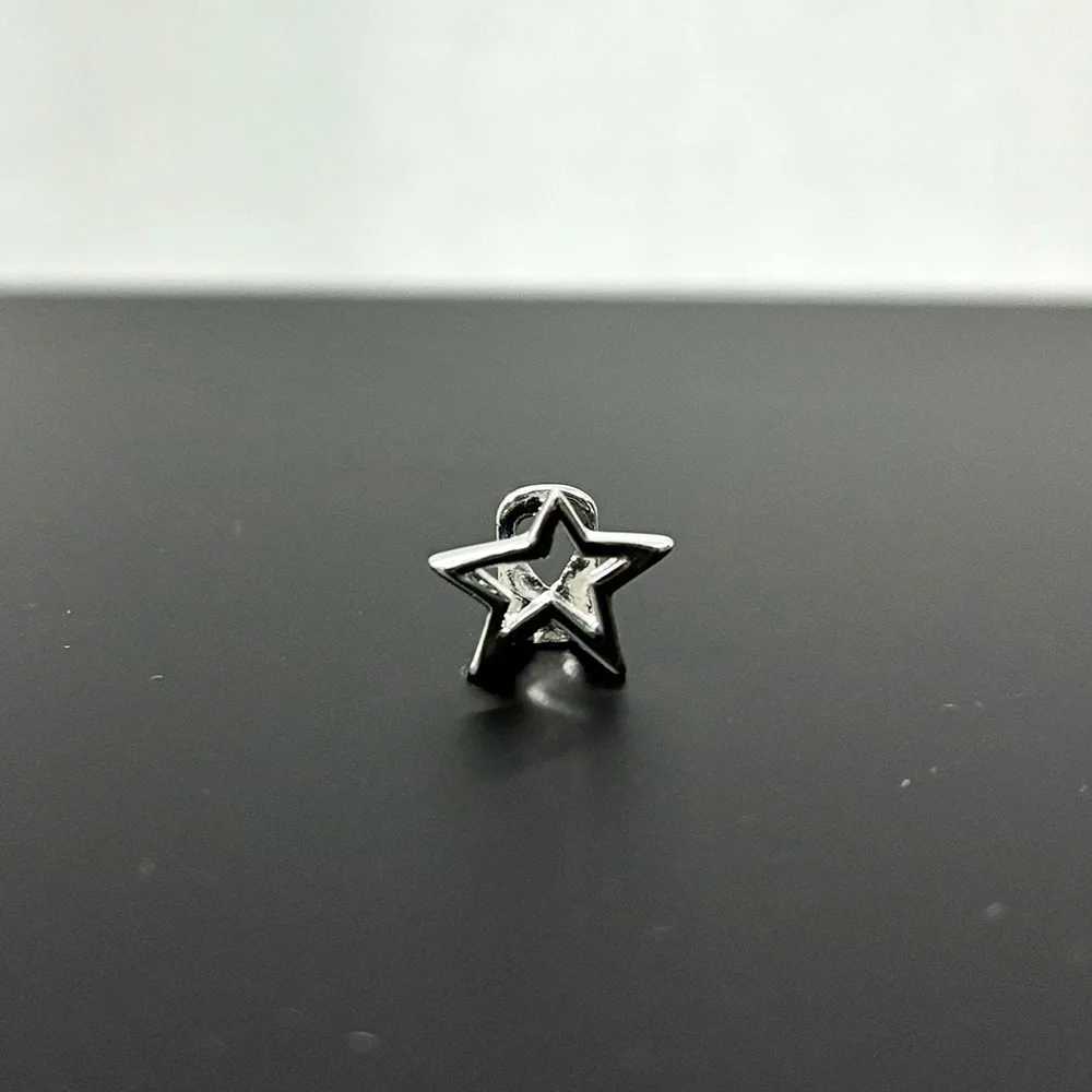 Rachelz Hip Hop Hollow Irregular Star Tooth Cap Suitable for Women Y2K Cyberpunk Pentagonal Smooth Teeth Grillz Bracket Jewelry W250412