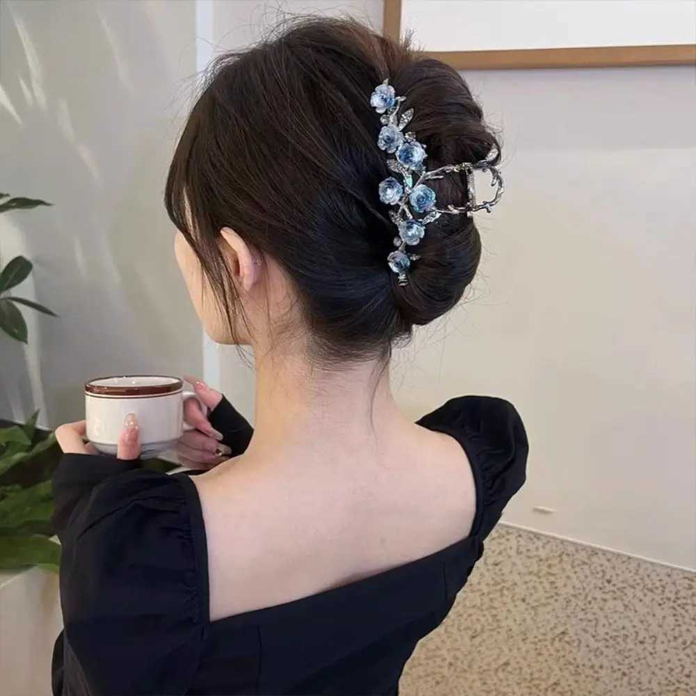 Flower tea flower hair claw ponytail clip hair accessories big shark clip head Korean style metal hair crab clip girl Y2504012