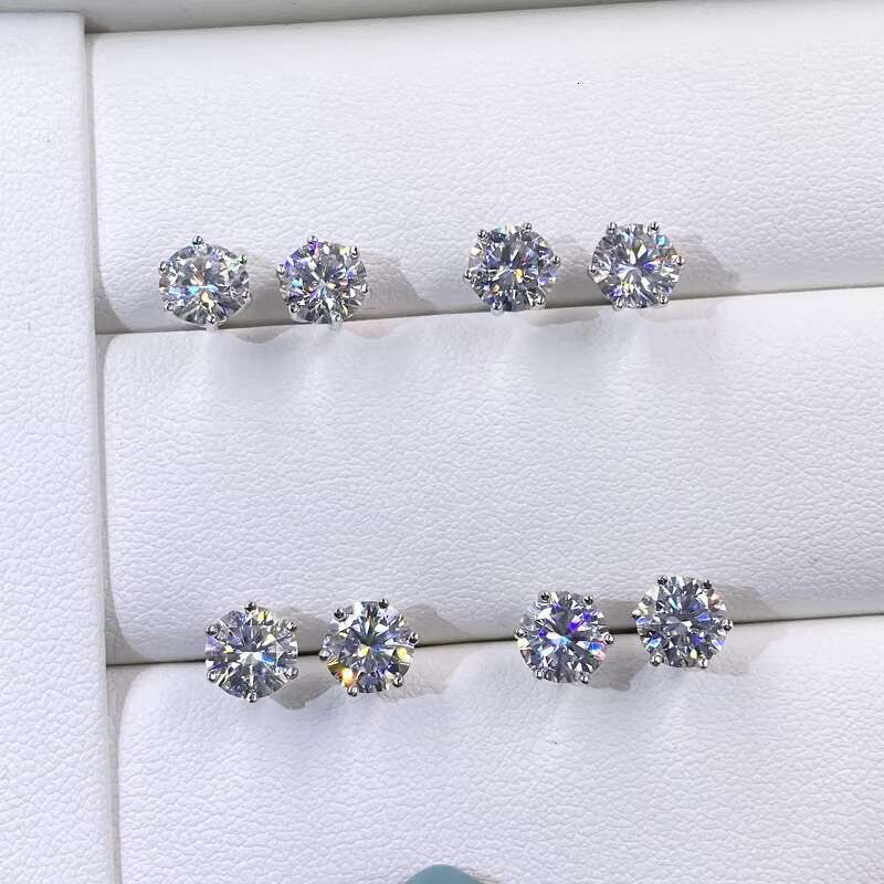 Real 0.5-1 Carat D Color Moissanite Stud Earrings for Women Top Quality 100% 925 Sterling Silver Sparkling Wedding Jewelry